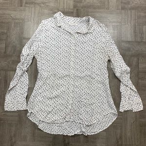 Beach.lunch.lounge long sleeves hearts shirt Sz S